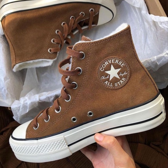 Iso Converse Cozy Club Chuck Taylor 